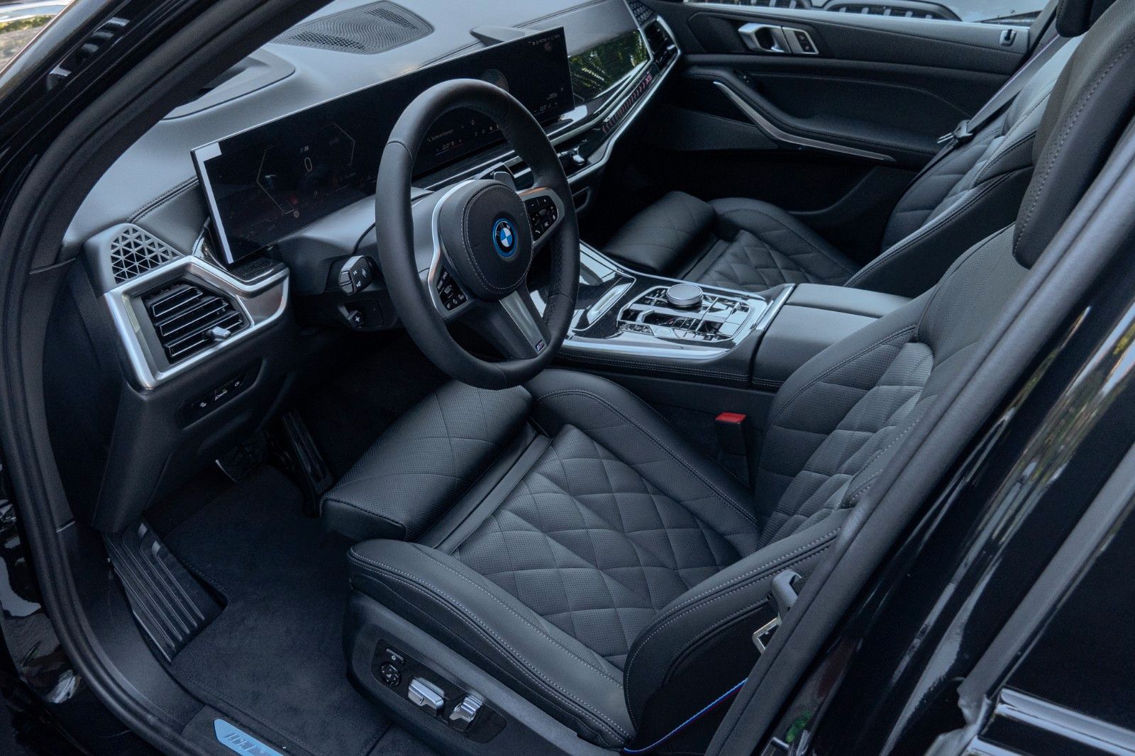 BMW X5 50e M SPORT.LUFTF.PANO.DR.ASS.LHZ.H/K.360.AHK foto 11