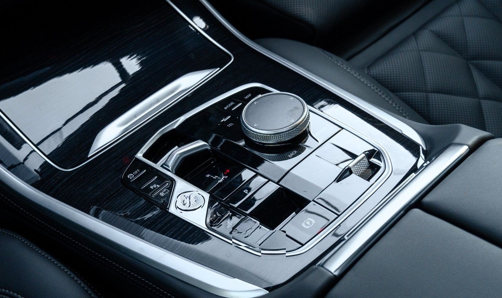 BMW X5 50e M SPORT.LUFTF.PANO.DR.ASS.LHZ.H/K.360.AHK foto 18