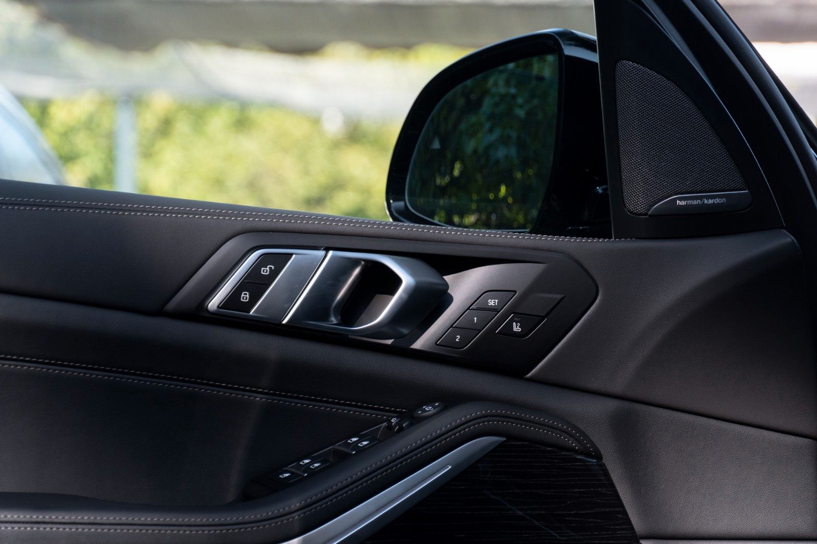 BMW X5 50e M SPORT.LUFTF.PANO.DR.ASS.PRO.360.AHK.22" foto 17