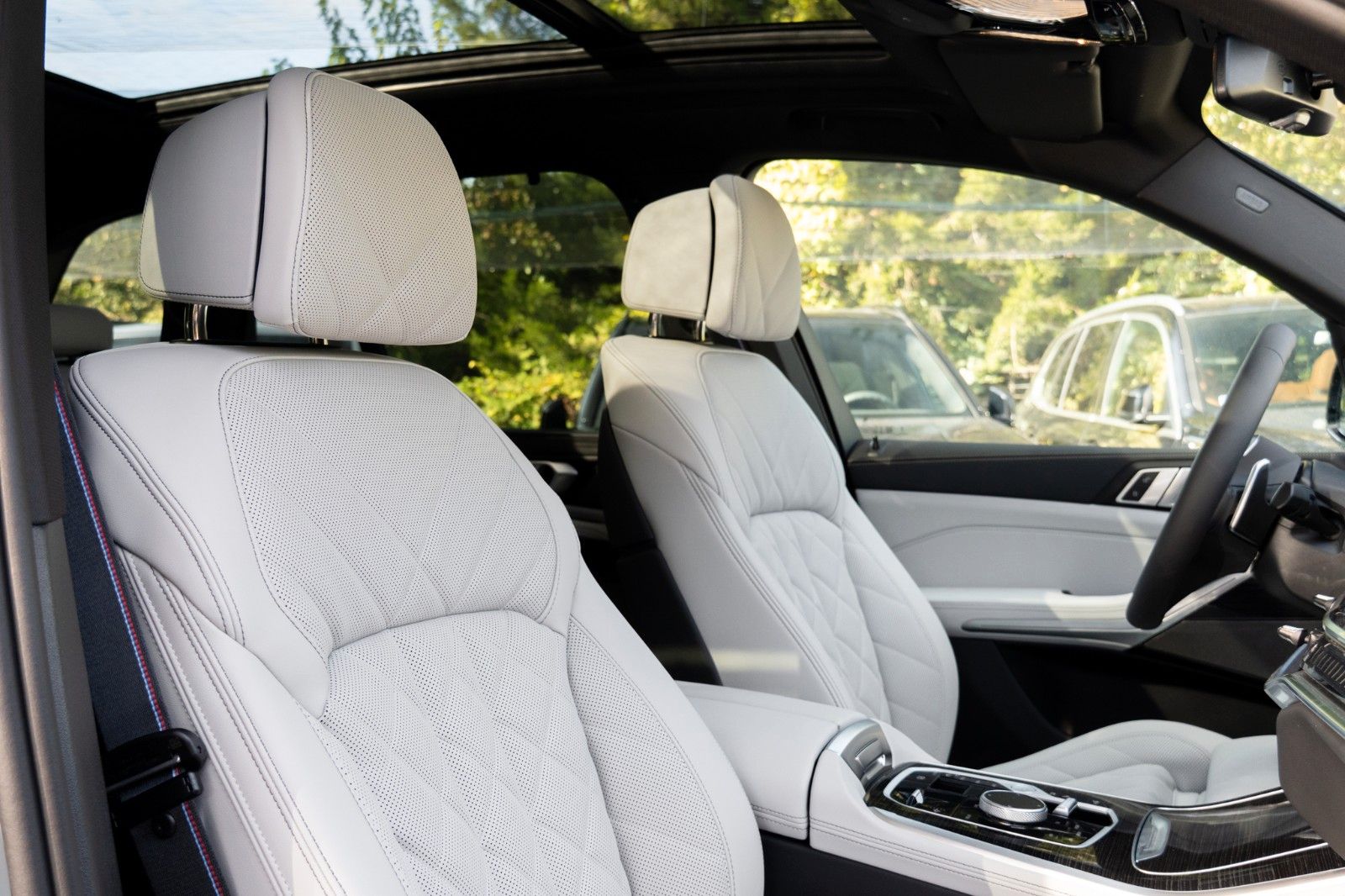 BMW X5 50e M SPORT.LUFTF.PANO.DR.ASS.PRO.360.H/K.AHK foto 14