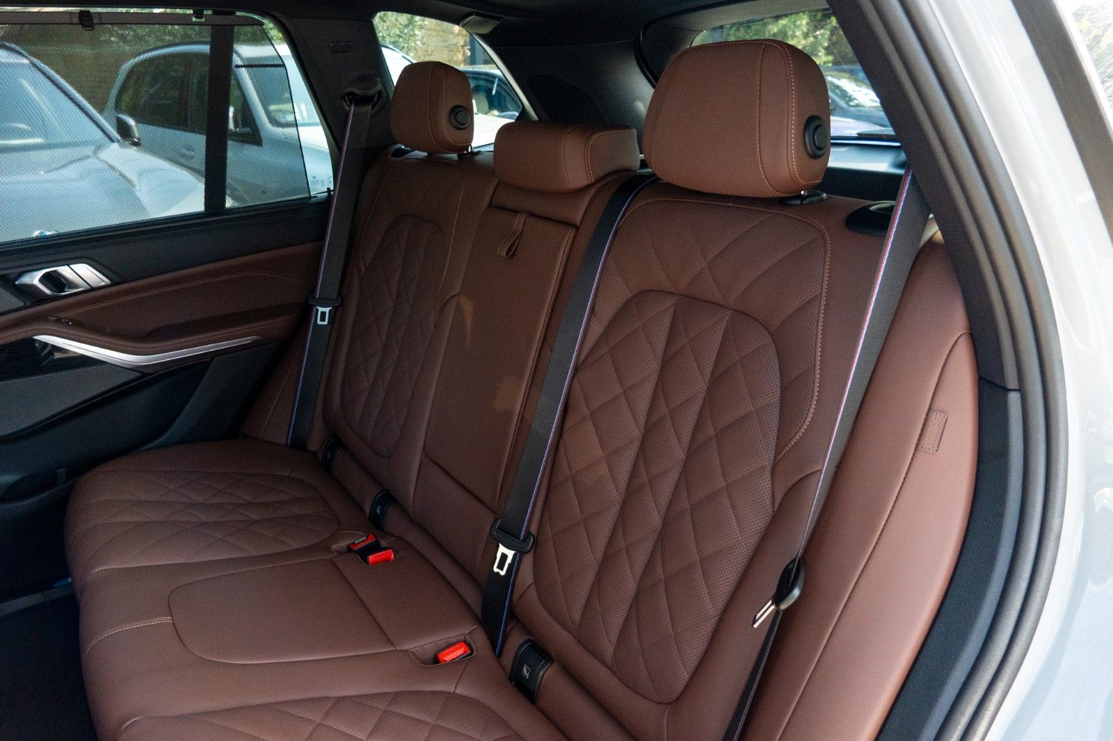 BMW X5 50e M SPORT.LUFTF.PANO.DR.ASS.PRO.H/K.360.AHK foto 17