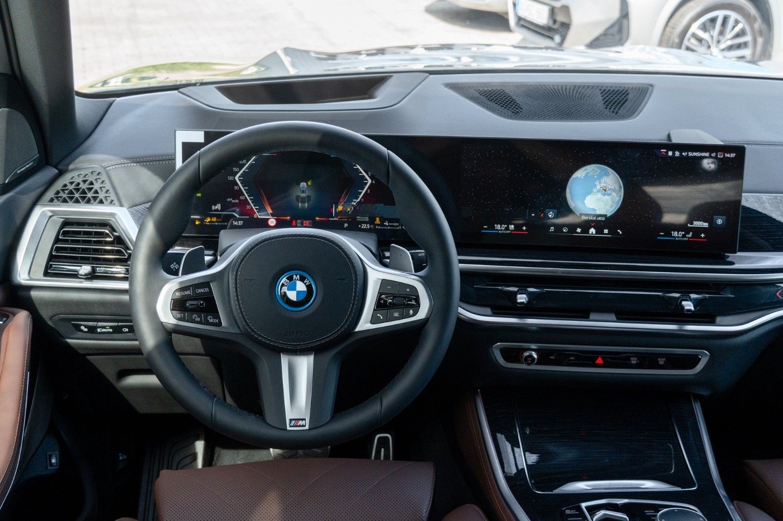 BMW X5 50e M Sport LUFTF.PANO.LHZ.HUD.H/K.360°.AHK foto 13