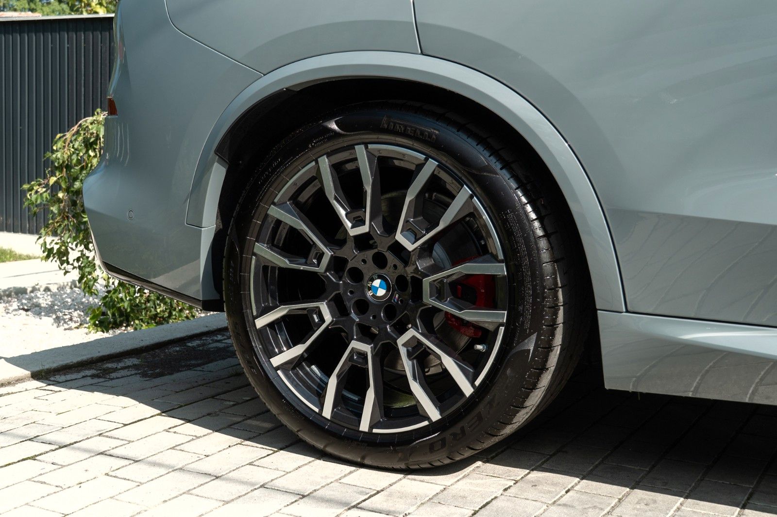 BMW X5 50e M Sport LUFTF.PANO.LHZ.HUD.H/K.360°.AHK foto 10