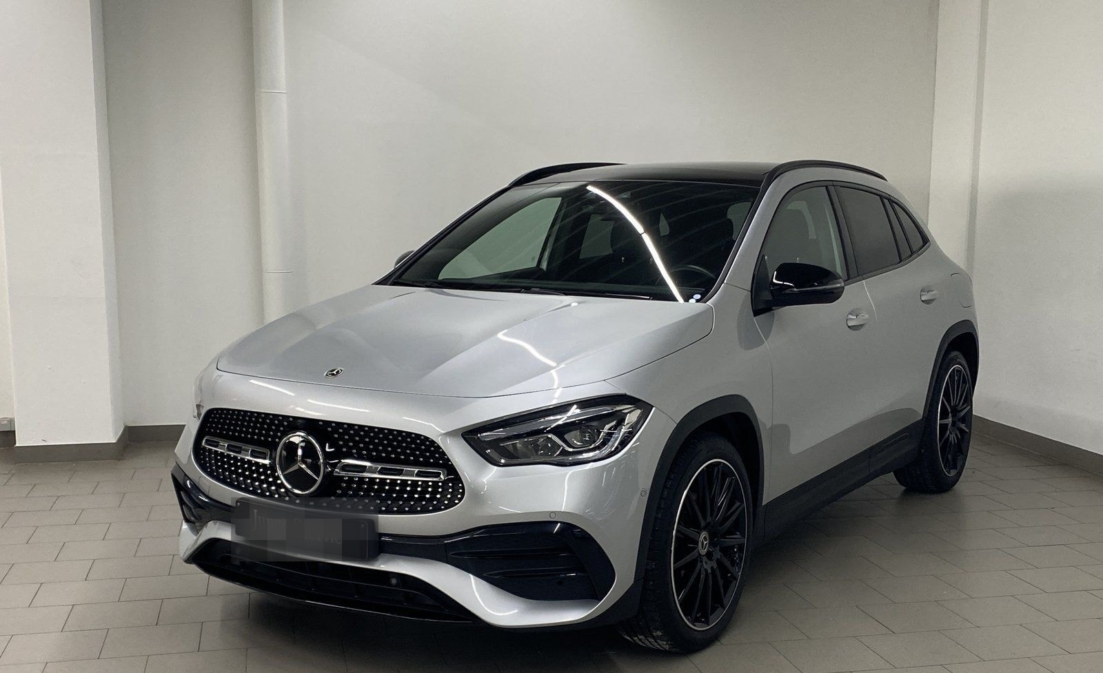 Mercedes-Benz GLA 200 d 4M AMG NIGHT+20"AMG+PANO+DIST+KAM+AMBI foto 5