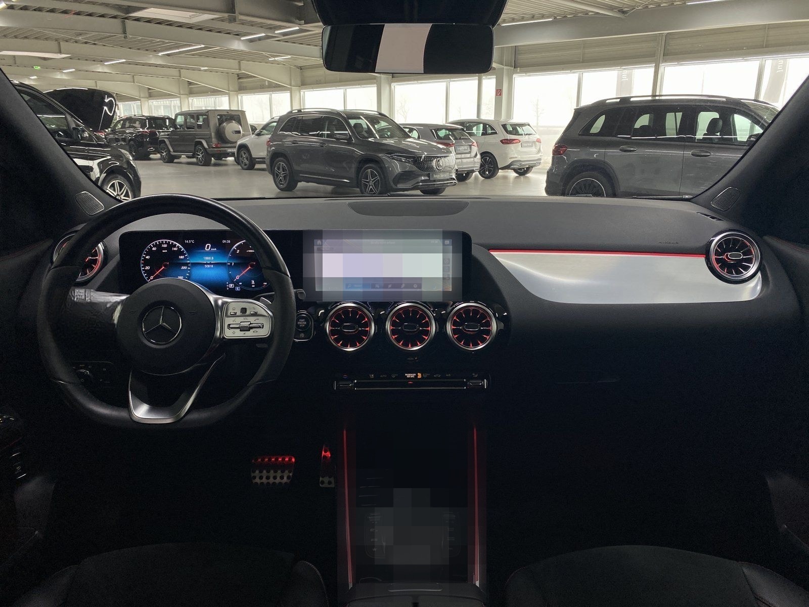 Mercedes-Benz GLA 200 d 4M AMG NIGHT+20"AMG+PANO+DIST+KAM+AMBI foto 7