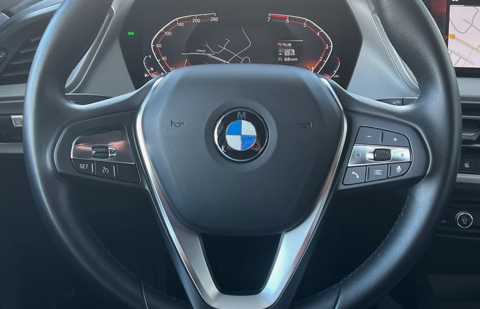 BMW 118i Advantage NAVI LED AHK HUD PDC foto 12