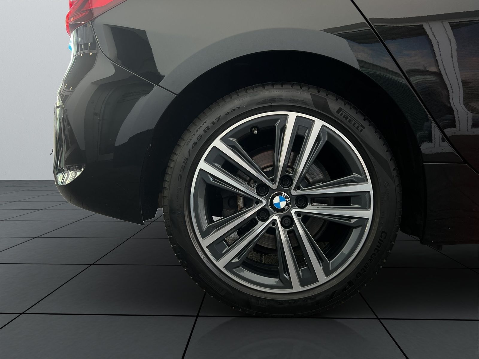 BMW 118i Advantage NAVI LED AHK HUD PDC foto 5