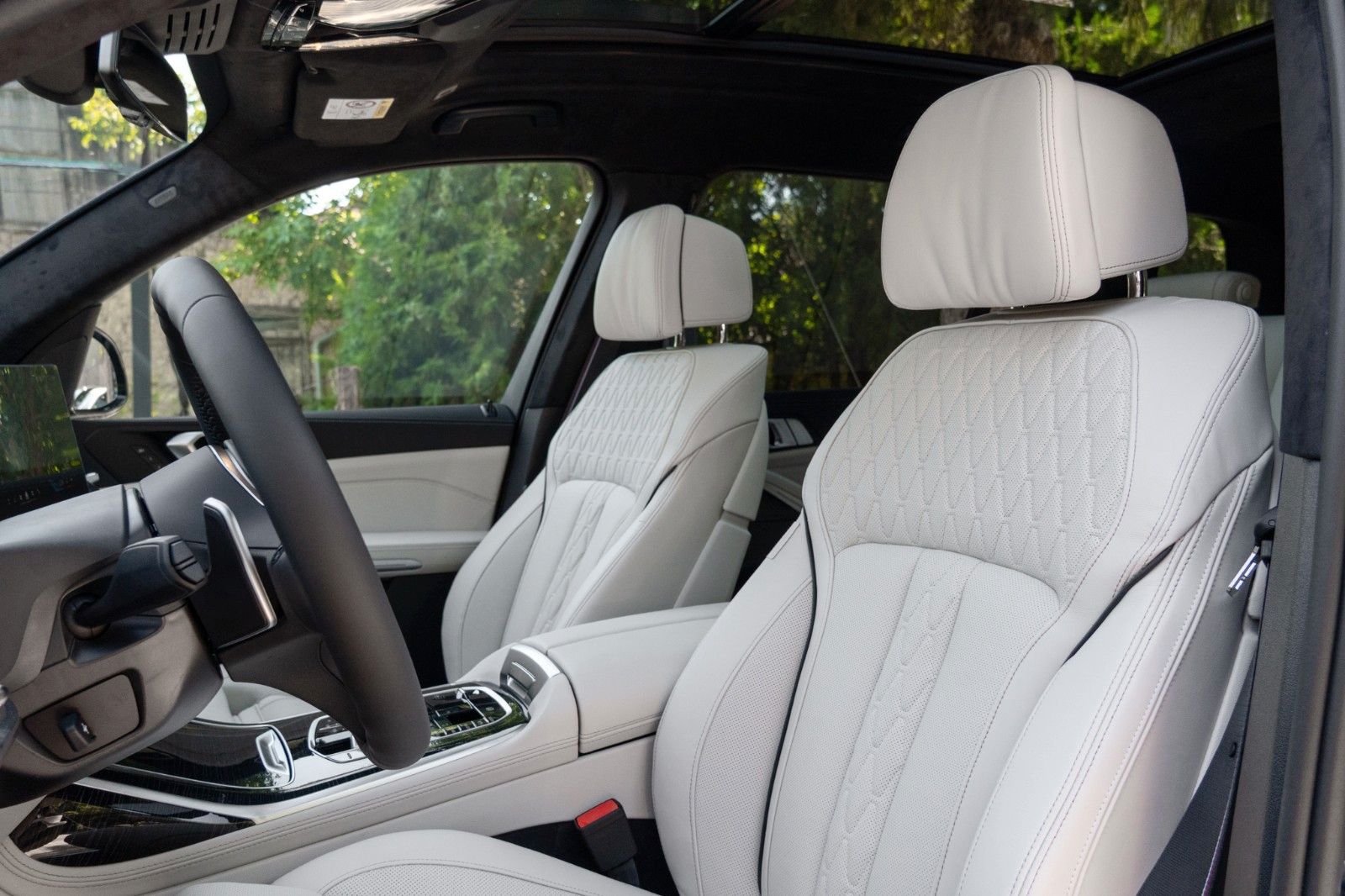 BMW X7 40d M SPORT.SOFTC.LUFTF.PANO.DR.ASS.AHK.5/100 foto 24