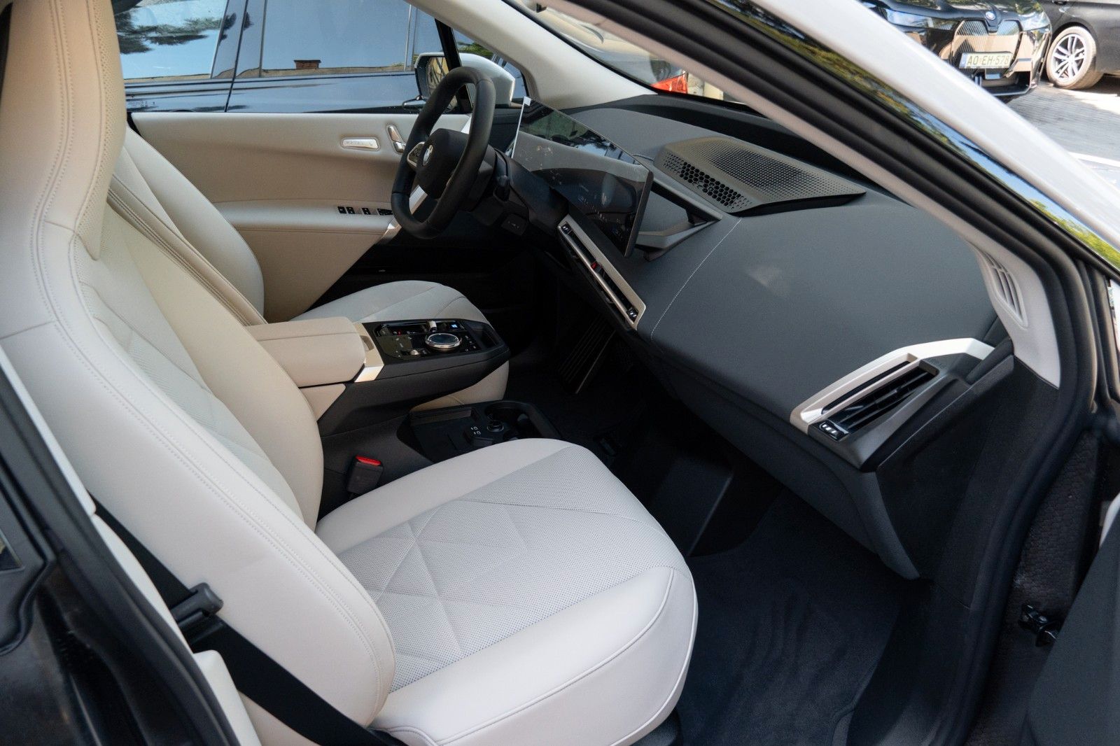 BMW iX 45 xDrive DR.ASS.PRO.H/K.LED.SHZ.LHZ.360°.23" foto 24