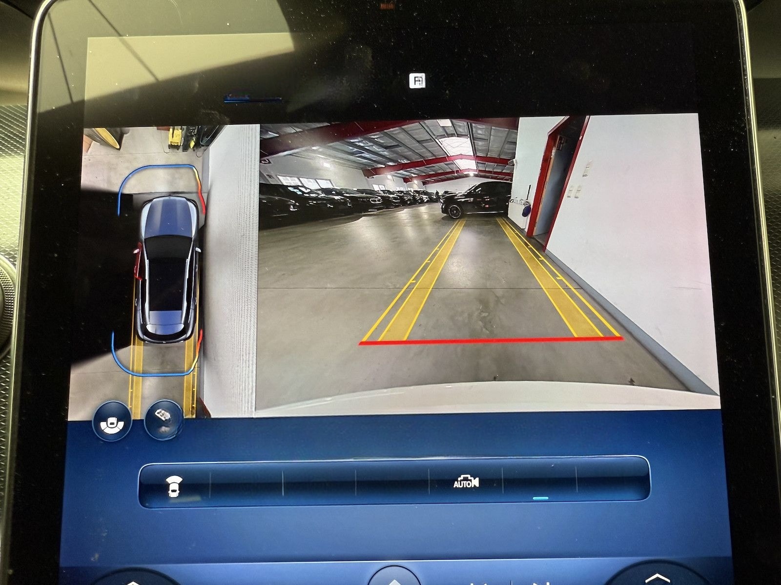 Mercedes-Benz GLC 220 d 4M /PANO/DIGITAL/T-LEDER/BURM./AHK/Dis foto 9