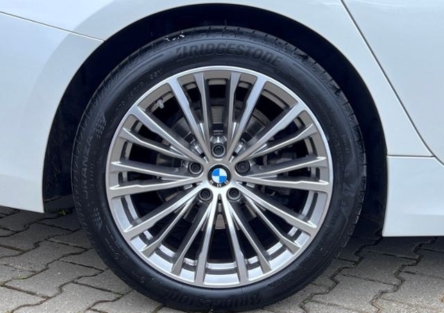 BMW 320 dxDrive LED AHK Standheiz.ToT-Winkel Panoram foto 22