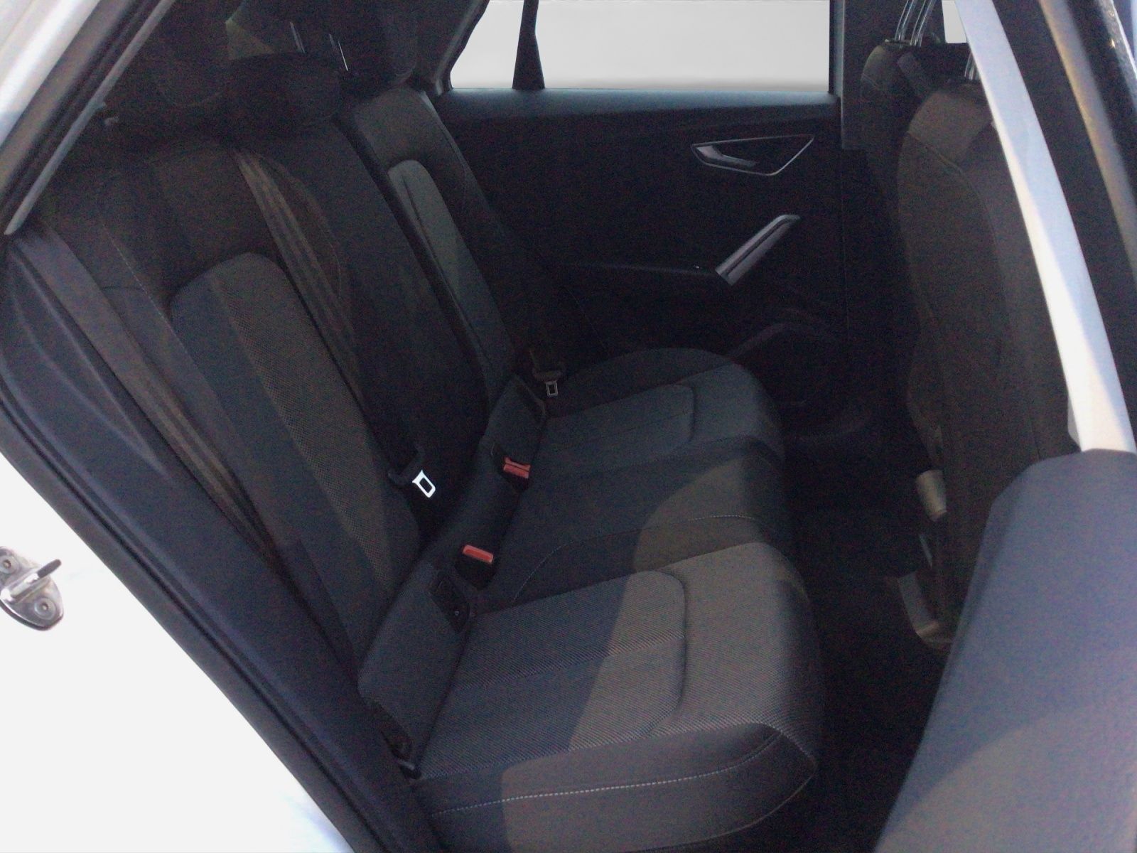 Audi Q2 30 TDI KAMERA eKLAPPE SPORTSITZE foto 6