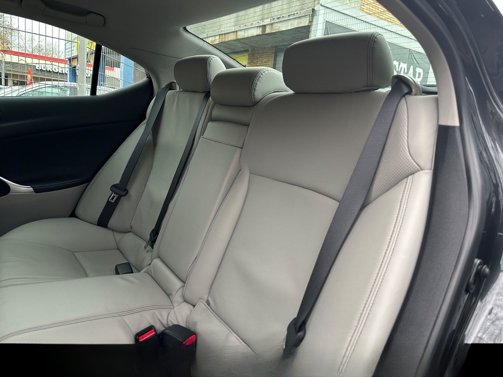 Lexus IS250 V6 / KAMERA - NAVI - SITZKLIMA - AUTOMATIK foto 17