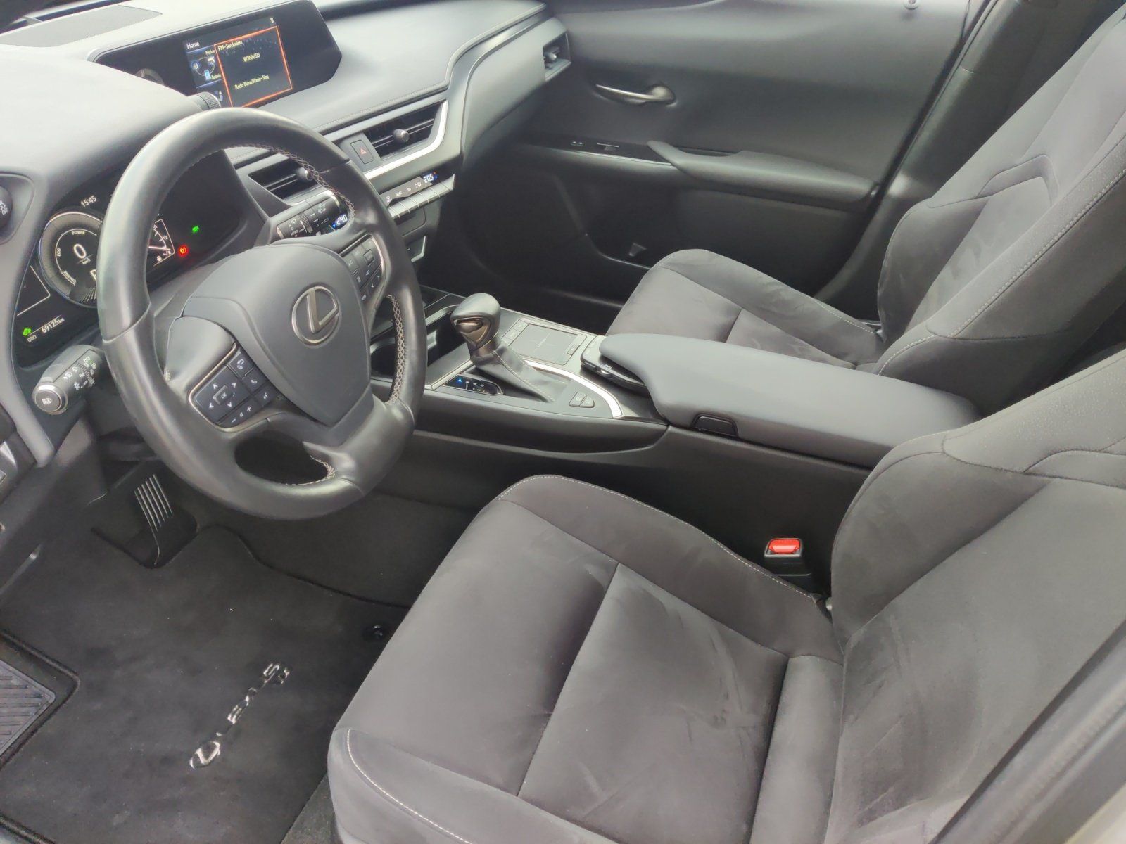 Lexus UX 250h Style Edition *LED, Carplay, Camera* foto 10