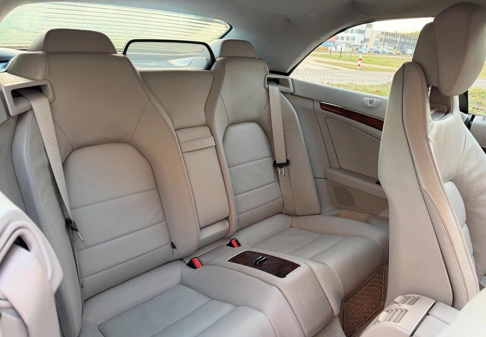 Mercedes-Benz E 350 E Cabrio E 350 CGI BlueEfficiency foto 14