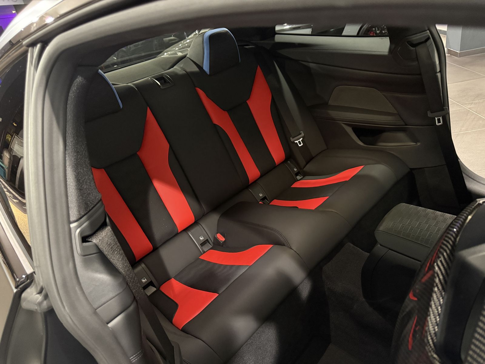 BMW M4 KITH Sondermodell xD *Capristo-Schale-Carbon* foto 18