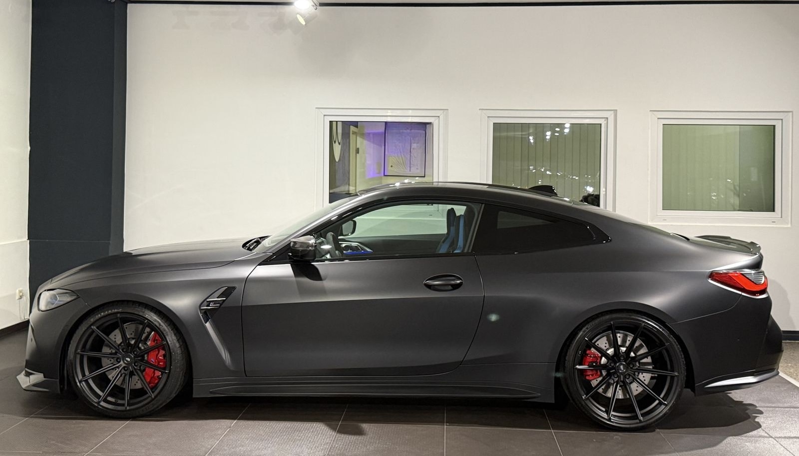 BMW M4 KITH Sondermodell xD *Capristo-Schale-Carbon* foto 3