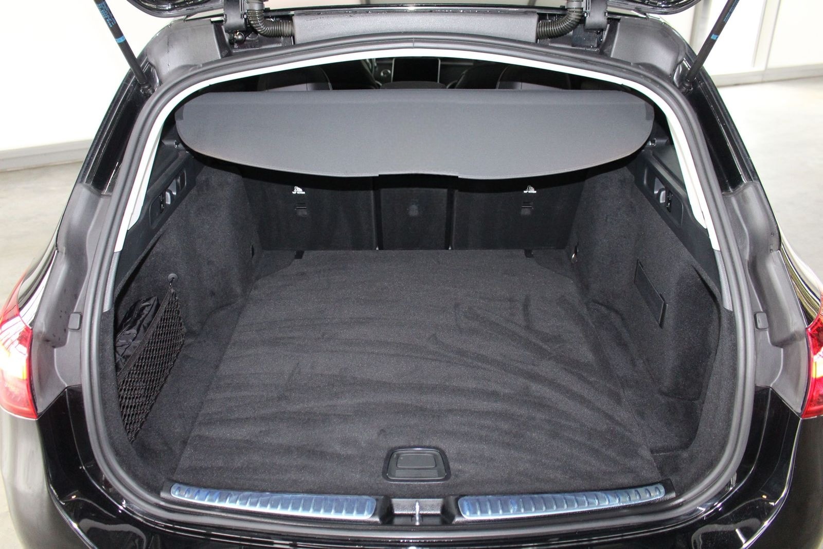 Mercedes-Benz C 200 T AMG Kamera LED AHK Panorama MBUX Ambient foto 15