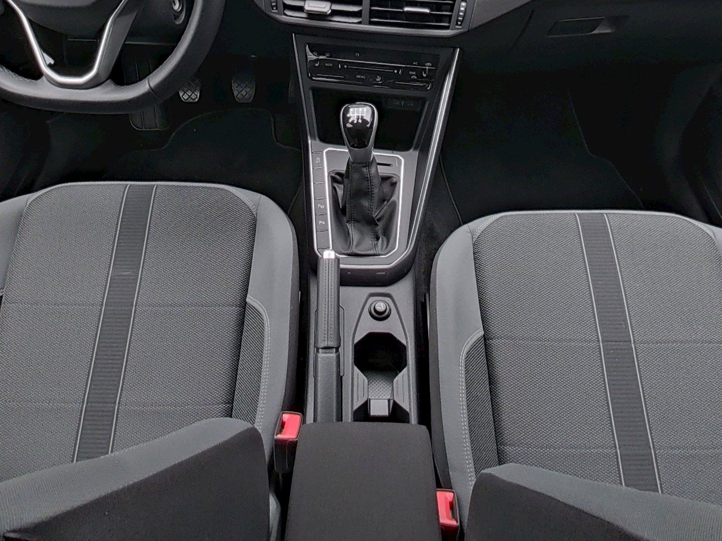 Volkswagen Polo 1.0 TSI Style IQ.LIGHT NAVI KAMERA PARKLENK foto 15