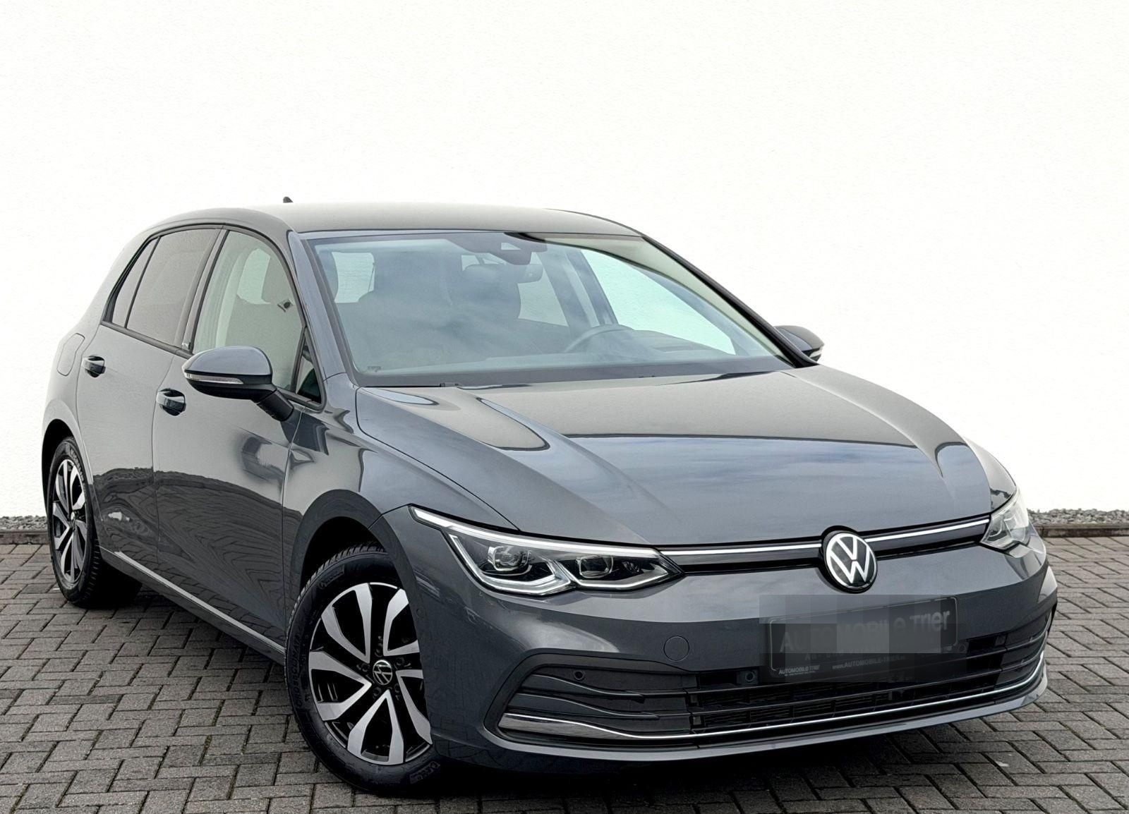 Volkswagen Golf 8 Lim. 1.5 TSI /NAVI/LED/ACC/HUD/CAM/GARANT foto 3