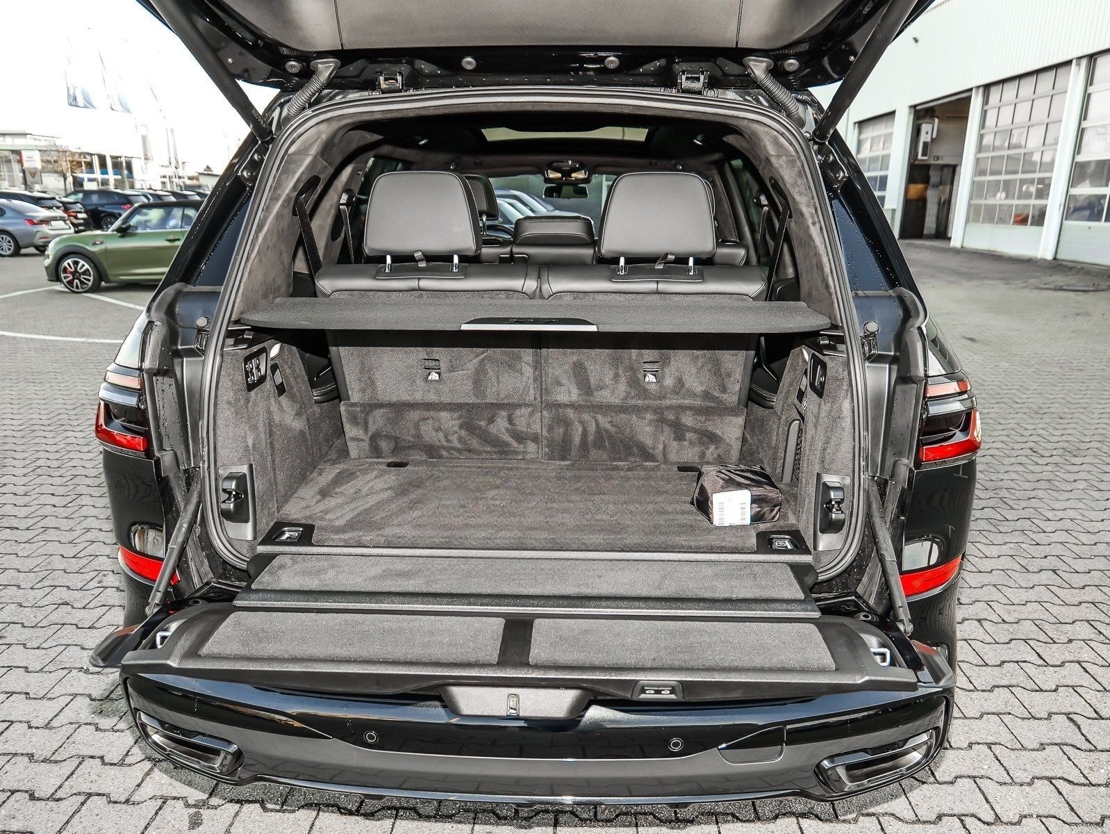 BMW X7 xDrive40d M Sport Pro HUD PANO ACC AHK RFK NA foto 23