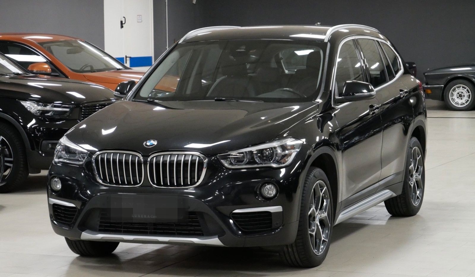 BMW X1 xDrive 20d xLine LED AHK RFK NAVI SHZ foto 2