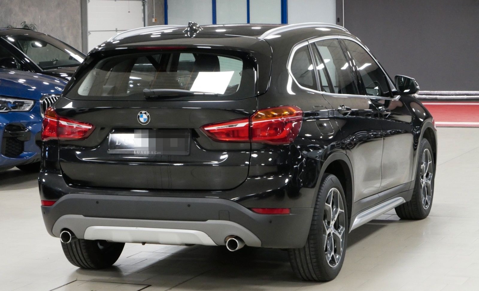 BMW X1 xDrive 20d xLine LED AHK RFK NAVI SHZ foto 4