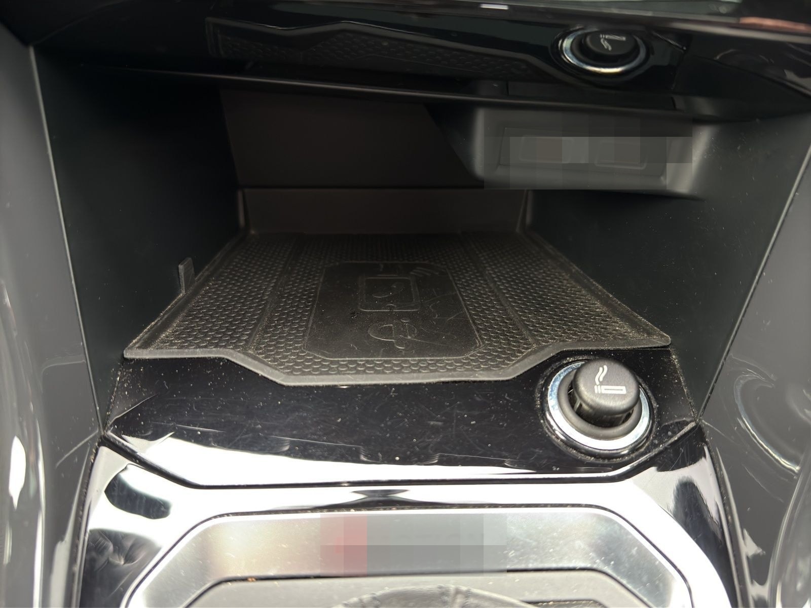 Volkswagen T-Roc 2.0 TSI 4Motion DSG Sport NAVI+PANO+ACC foto 17