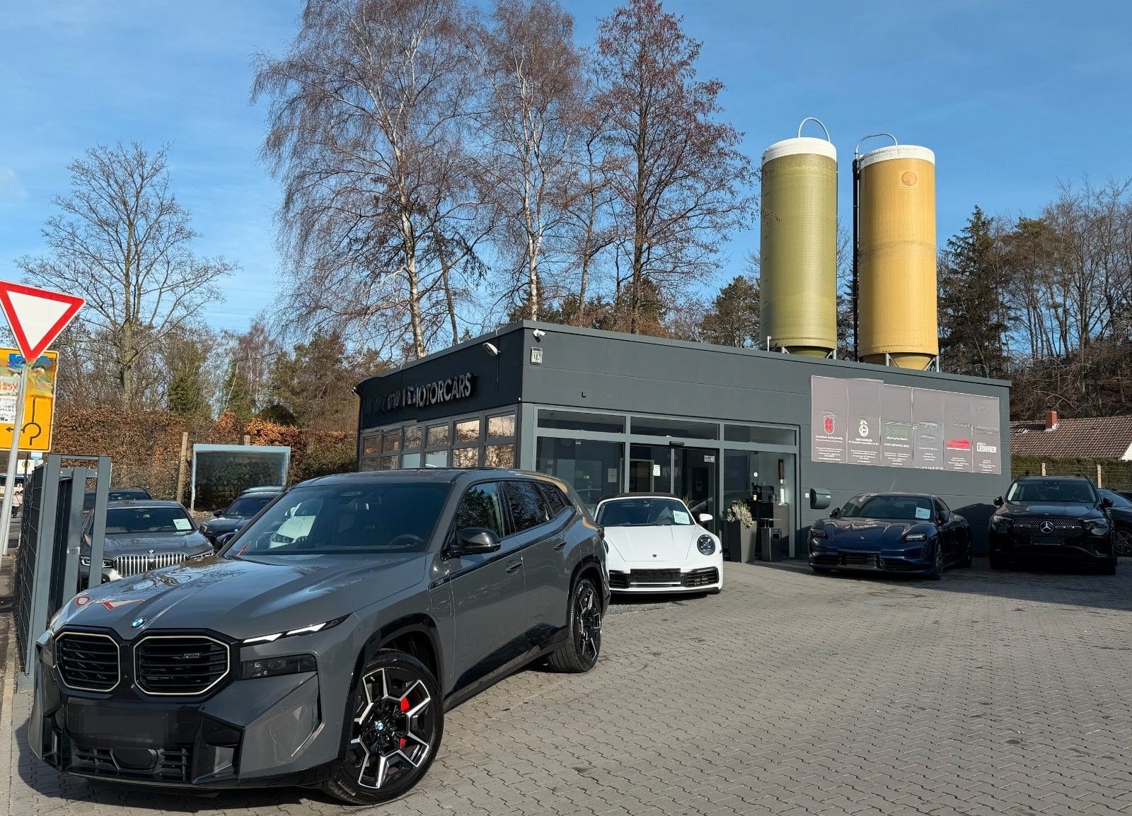 BMW XM 50 e Aut. Bowers & Wilkins - Iconic Glow /// foto 3