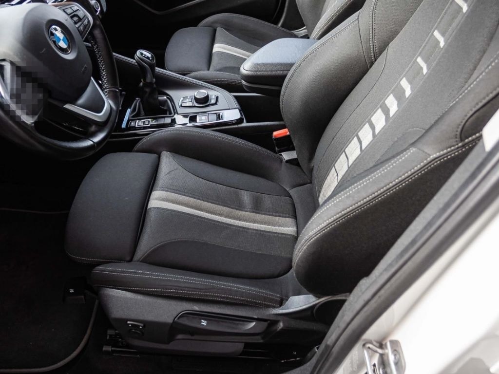 BMW X2 18d+DAB+LED+RFK+PDCv+h+SHZ+Temp+Klimaautomati foto 6