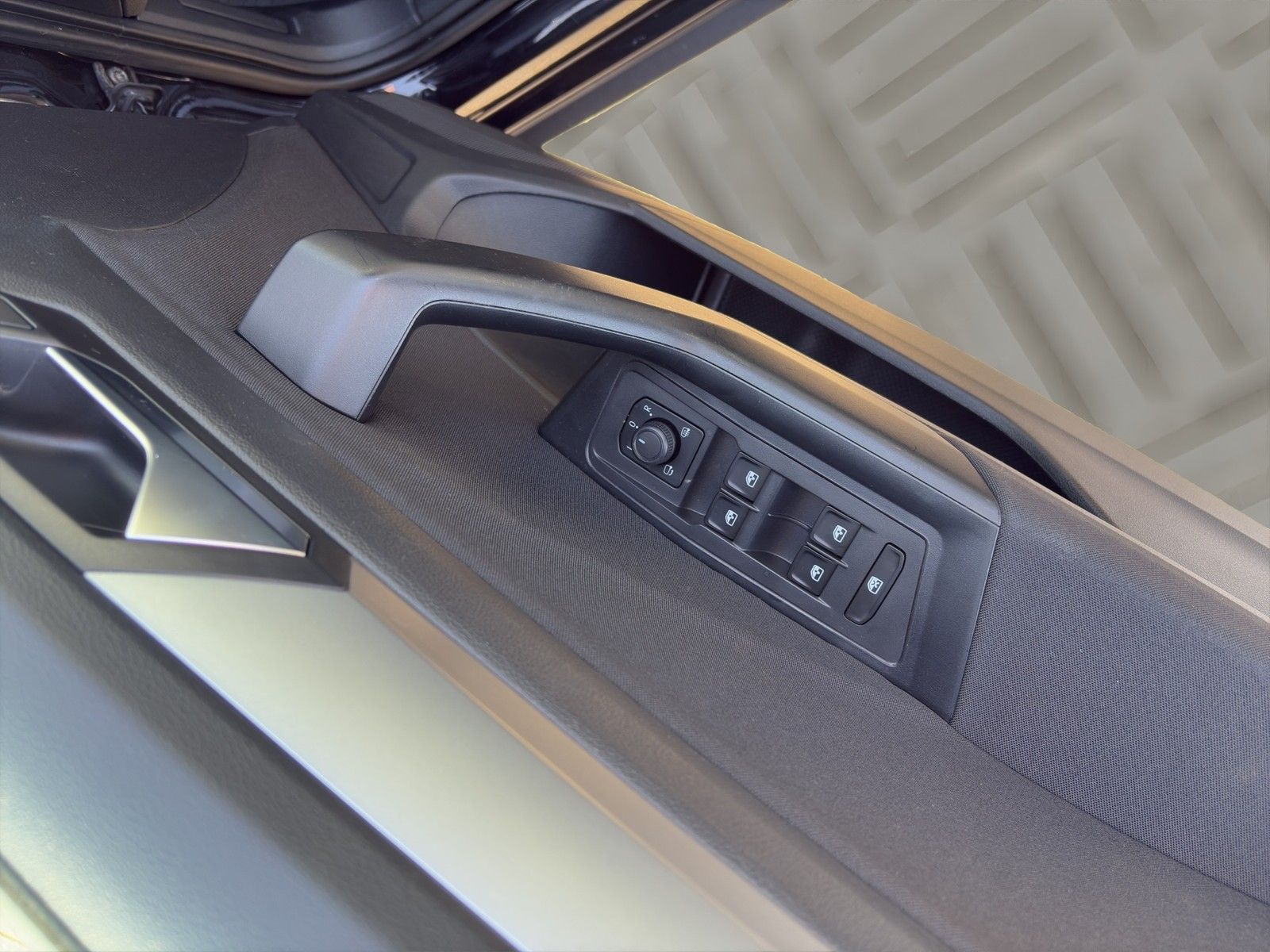 Volkswagen T-Roc 1.0 TSI Life AHK+Klima+Navi foto 12