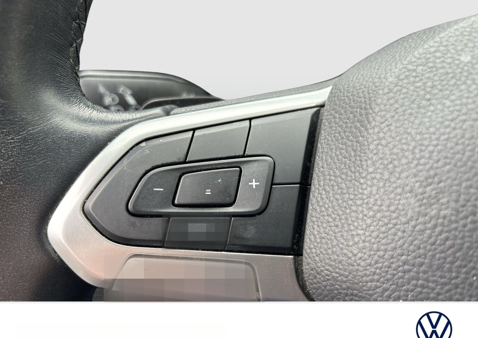 Volkswagen Golf VIII 1.0 eTSI ACTIVE PANO ACC NAVI LM17 foto 14