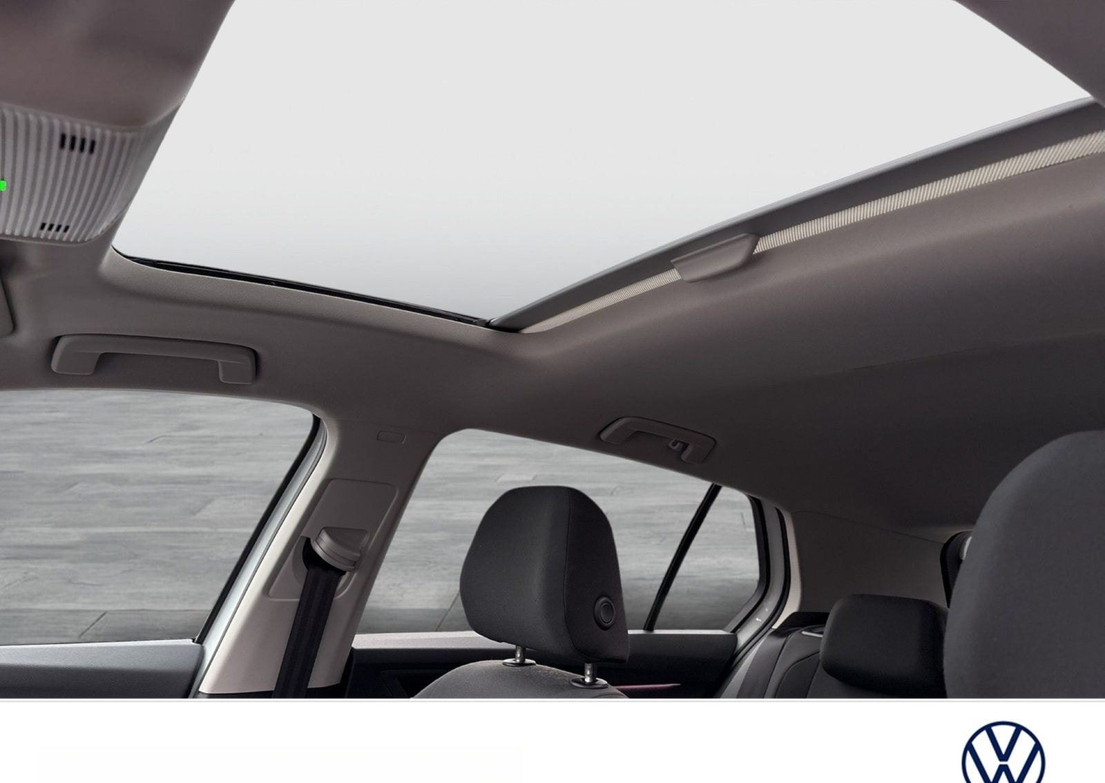 Volkswagen Golf VIII 1.0 eTSI ACTIVE PANO ACC NAVI LM17 foto 18