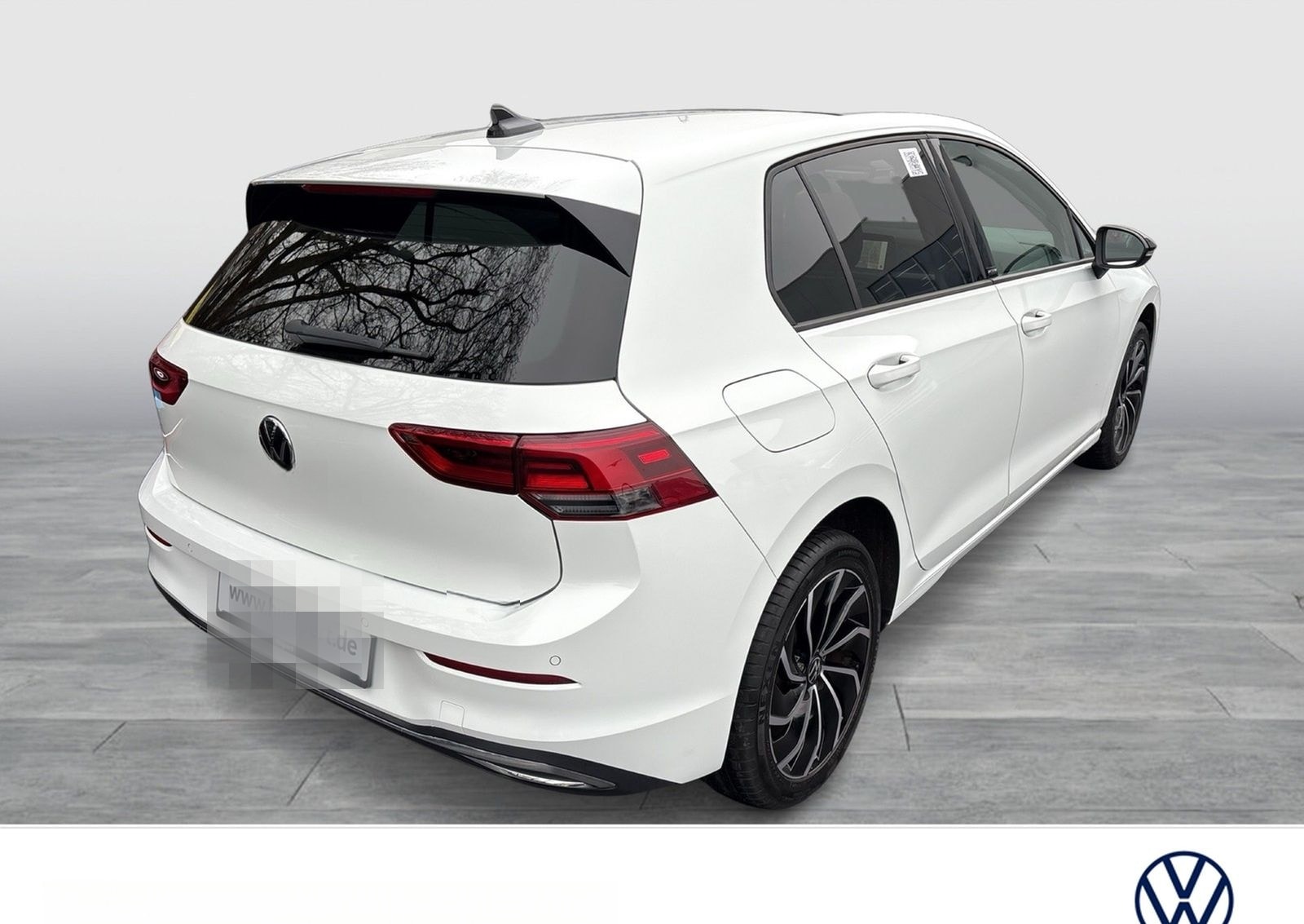 Volkswagen Golf VIII 1.0 eTSI ACTIVE PANO ACC NAVI LM17 foto 4