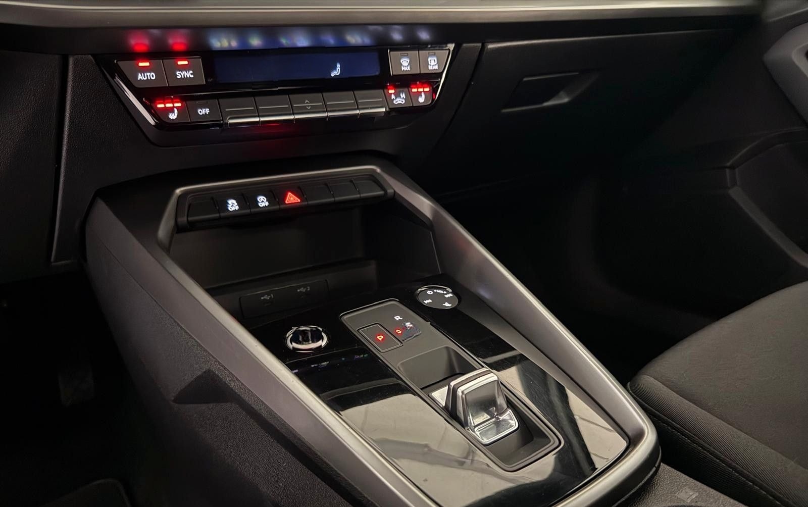 Audi A3 Sportback 35 TFSI Advanced *LED*NAVI*SHZ* foto 7