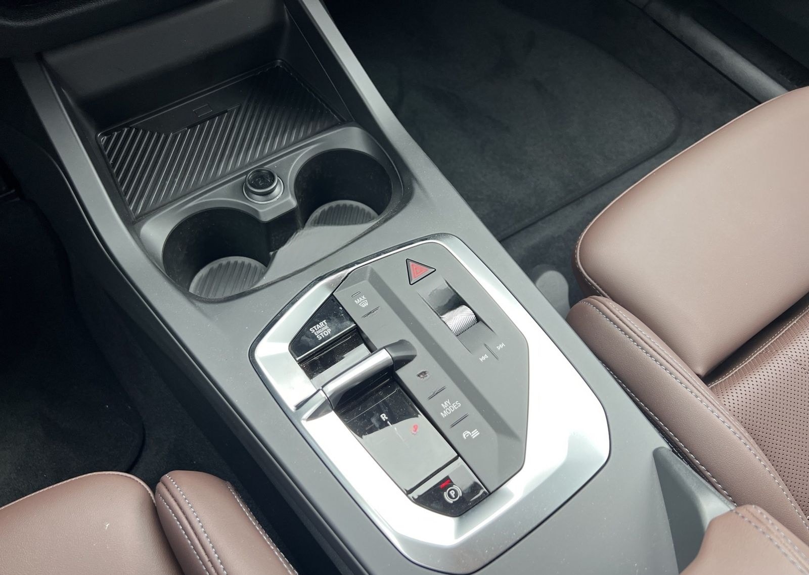 BMW 120d M SPORT DESIGN LED KOMFORTZUG RÜCKFAHR SHZ foto 15