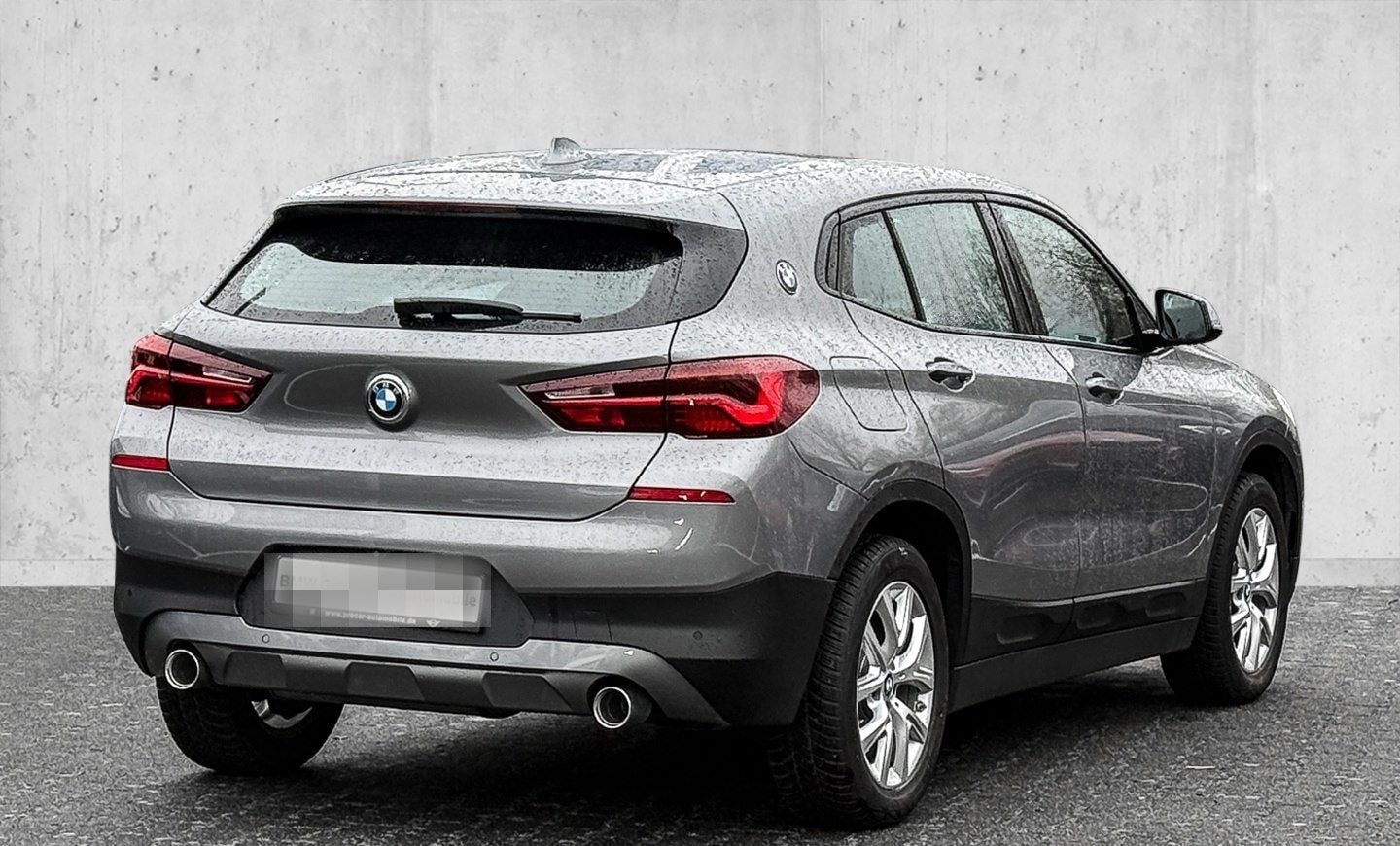 BMW X2 sDrive18d PANO+RFK+NAVI+LED+PDC+DAB foto 2