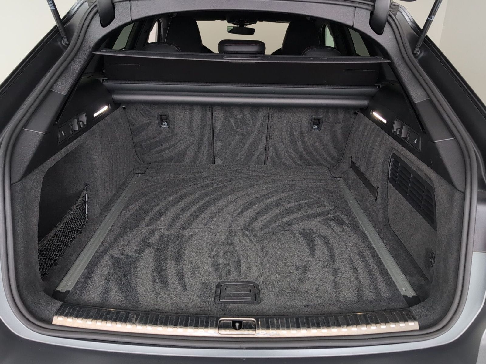 Audi RS6 Keramik/305/RS-Essential+Dynamic+Laser+22" foto 12