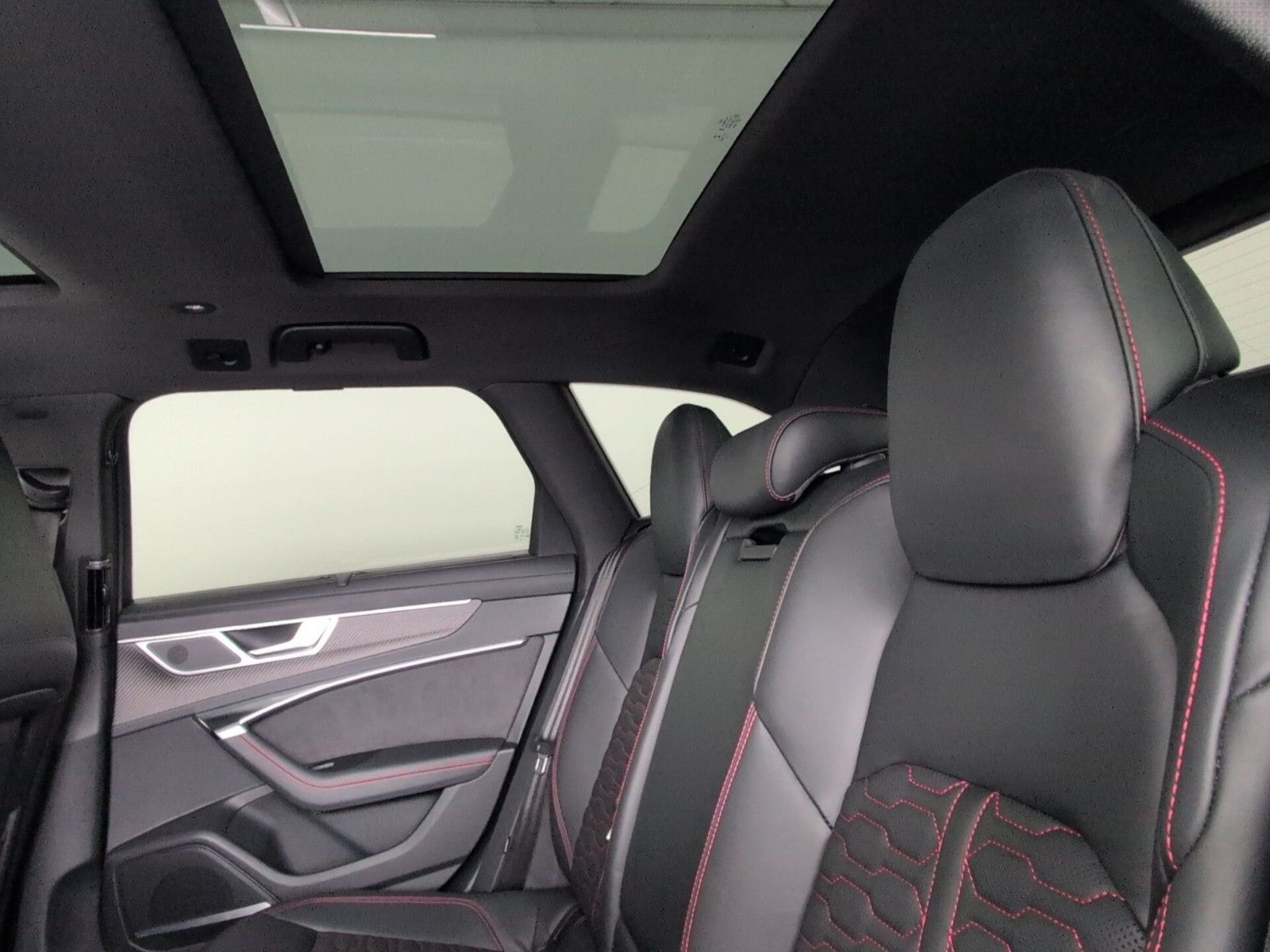 Audi RS6 Keramik/305/RS-Essential+Dynamic+Laser+22" foto 14