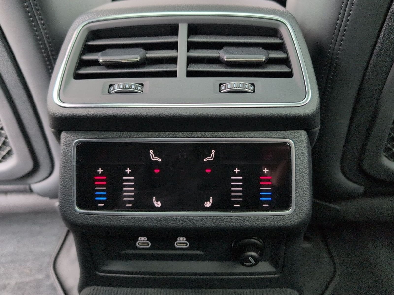 Audi RS6 Keramik/305/RS-Essential+Dynamic+Laser+22" foto 19