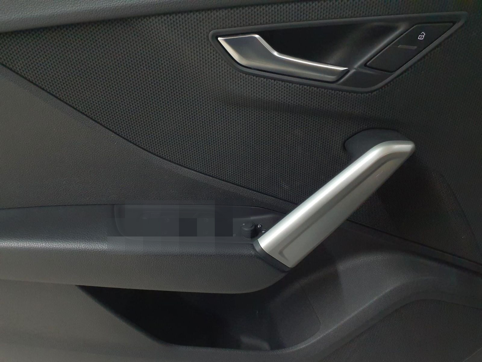 Audi Q2 35 TFSI S tronic advanced BLIS KAM foto 8