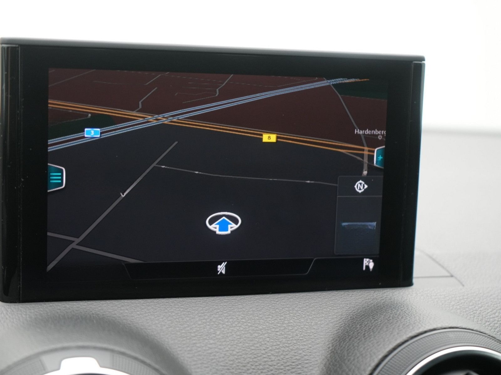 Audi Q2 quattro S line S-TRON AHK LEDER NAVI LED SHZ foto 5