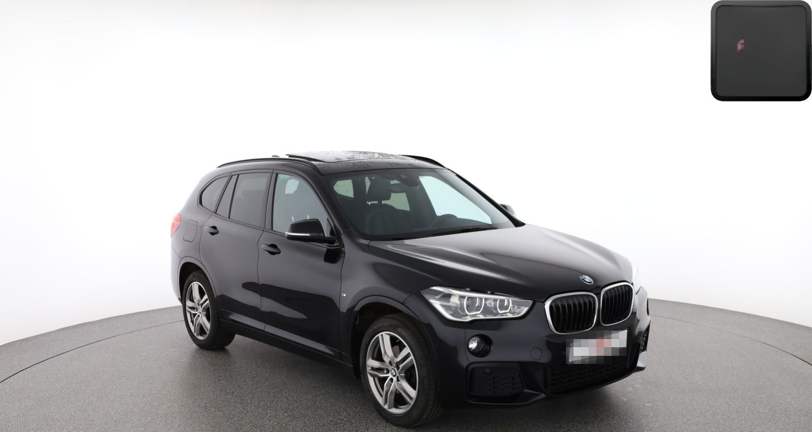 BMW X1 xDrive18d M SPORT SHADOW KAMERA,PANO,AHK,SH foto 7