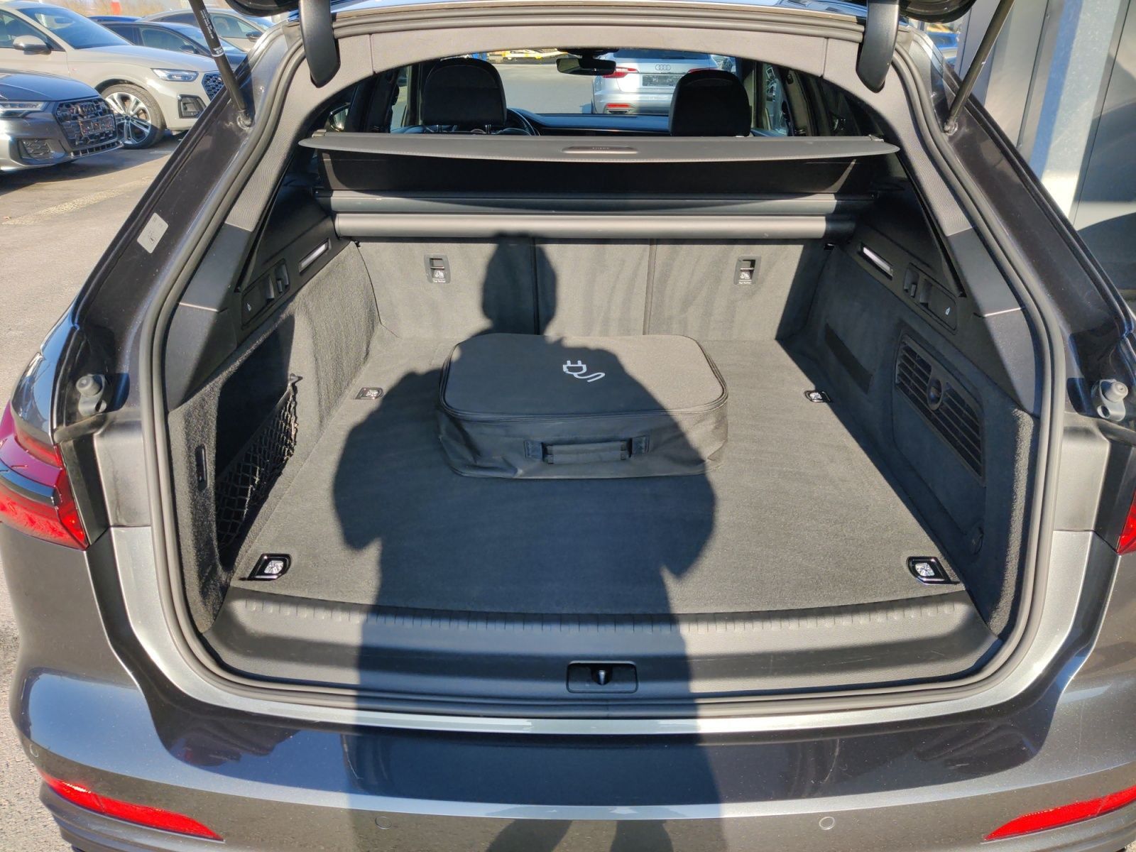 Audi A6 Avant 55 TFSI e q. S-Tronic S-Line, Matrix, A foto 14
