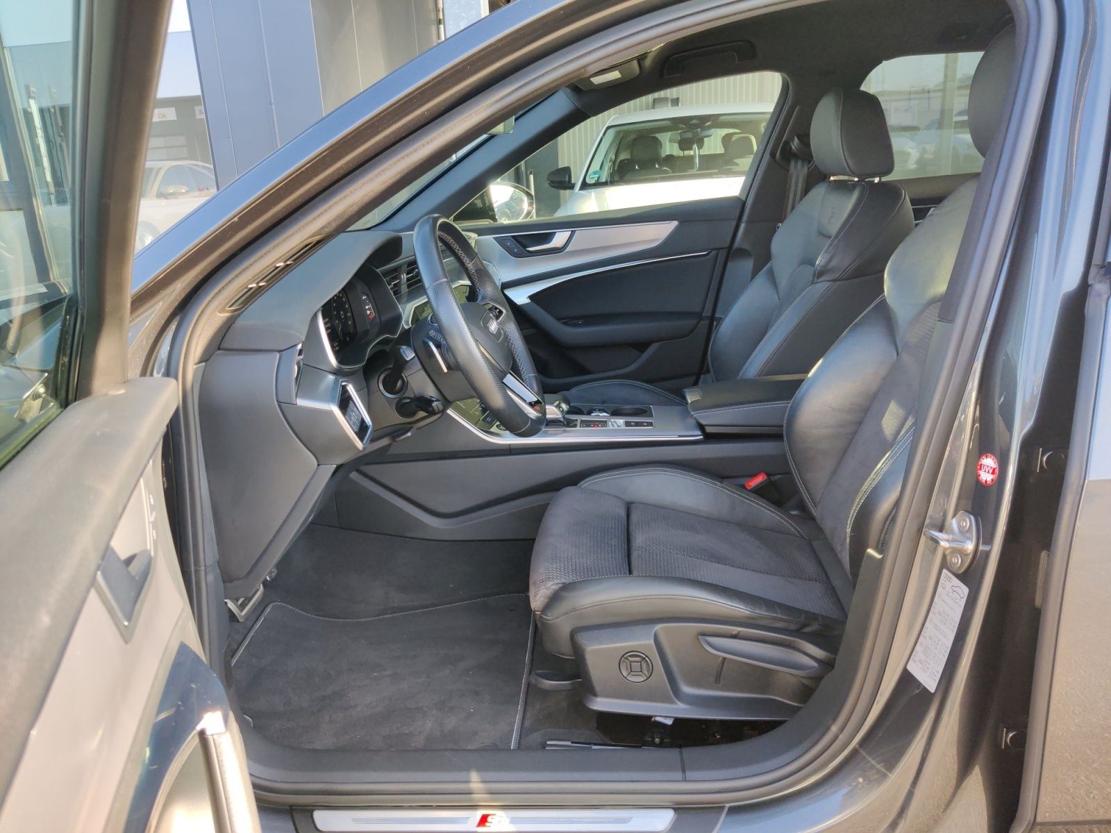 Audi A6 Avant 55 TFSI e q. S-Tronic S-Line, Matrix, A foto 9