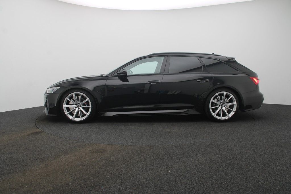 Audi RS6 Avant 4.0 TFSI quattro . LED Navi B&O AHK foto 2