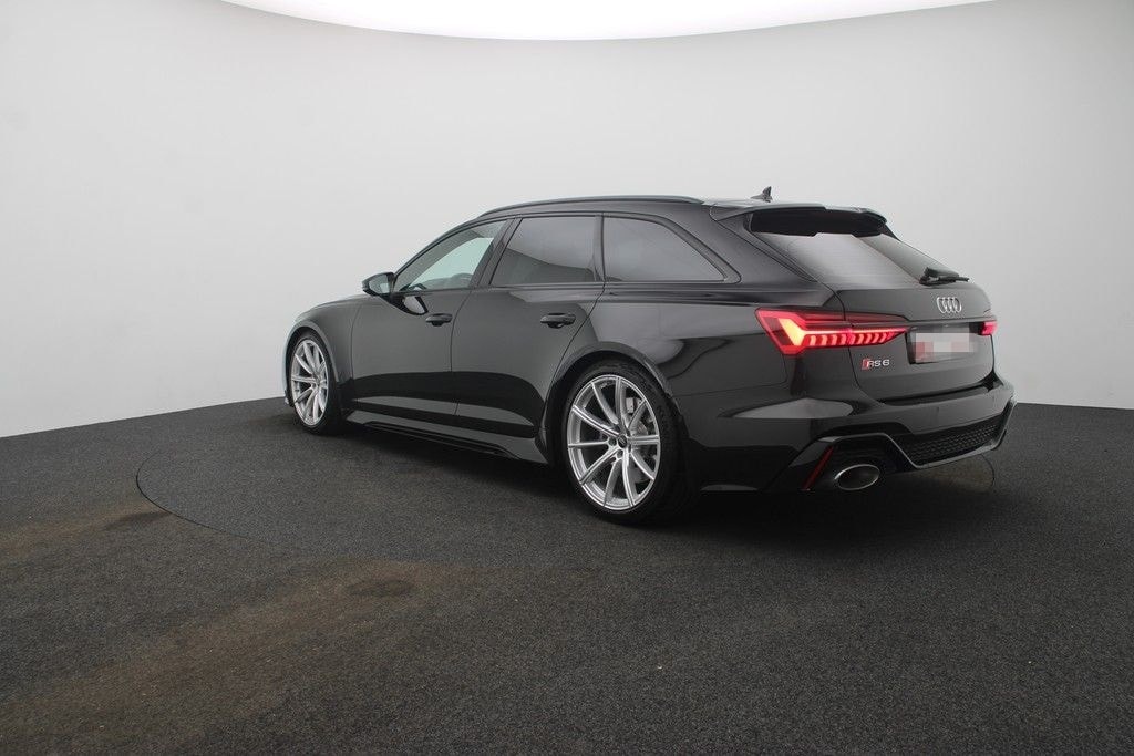 Audi RS6 Avant 4.0 TFSI quattro . LED Navi B&O AHK foto 3