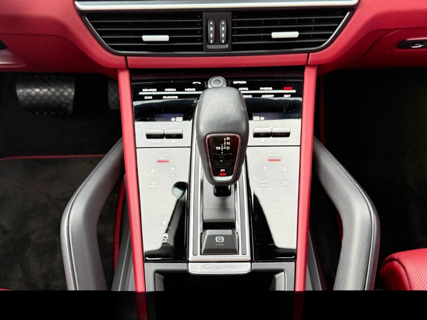 Porsche Cayenne Coupe Platinum Edition*INNO*HAL*SPORTABG foto 23