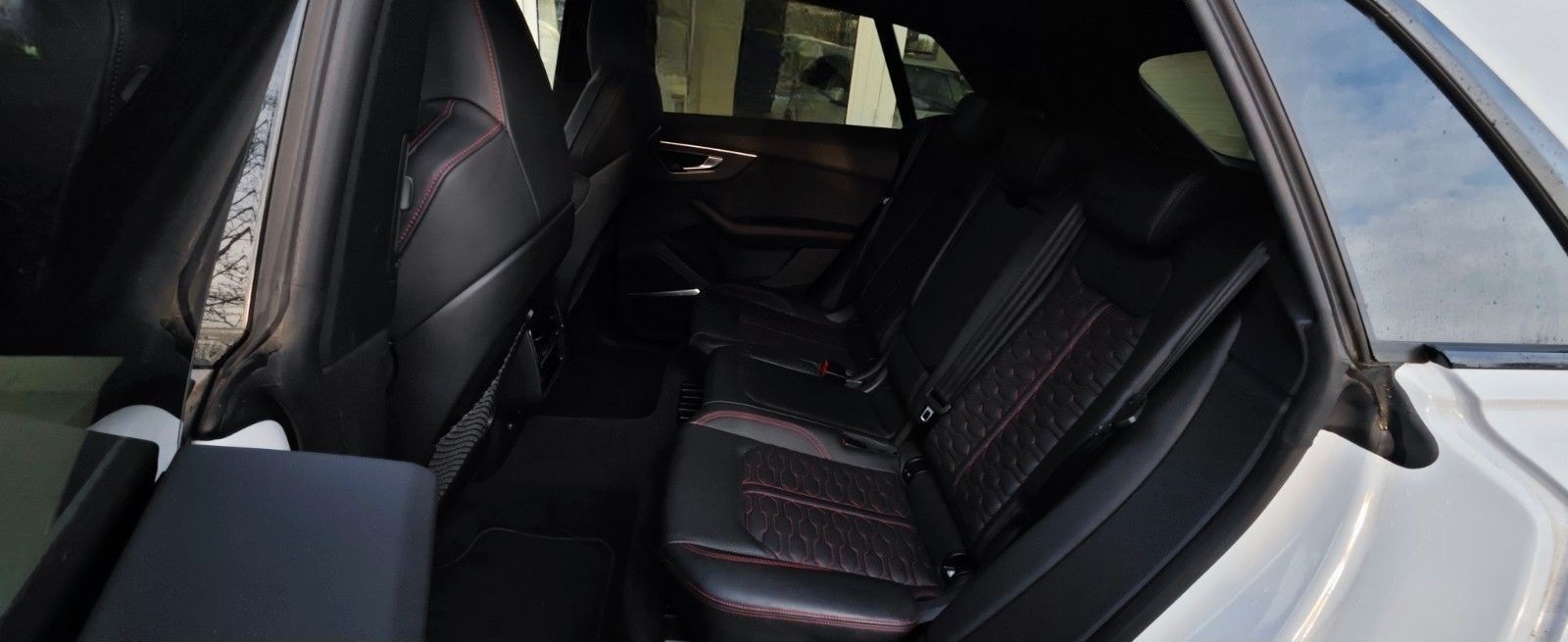 Audi RS Q8 4.0 TFSI quattro/MATRIX-LED/PANO-DACH/DAB+ foto 15