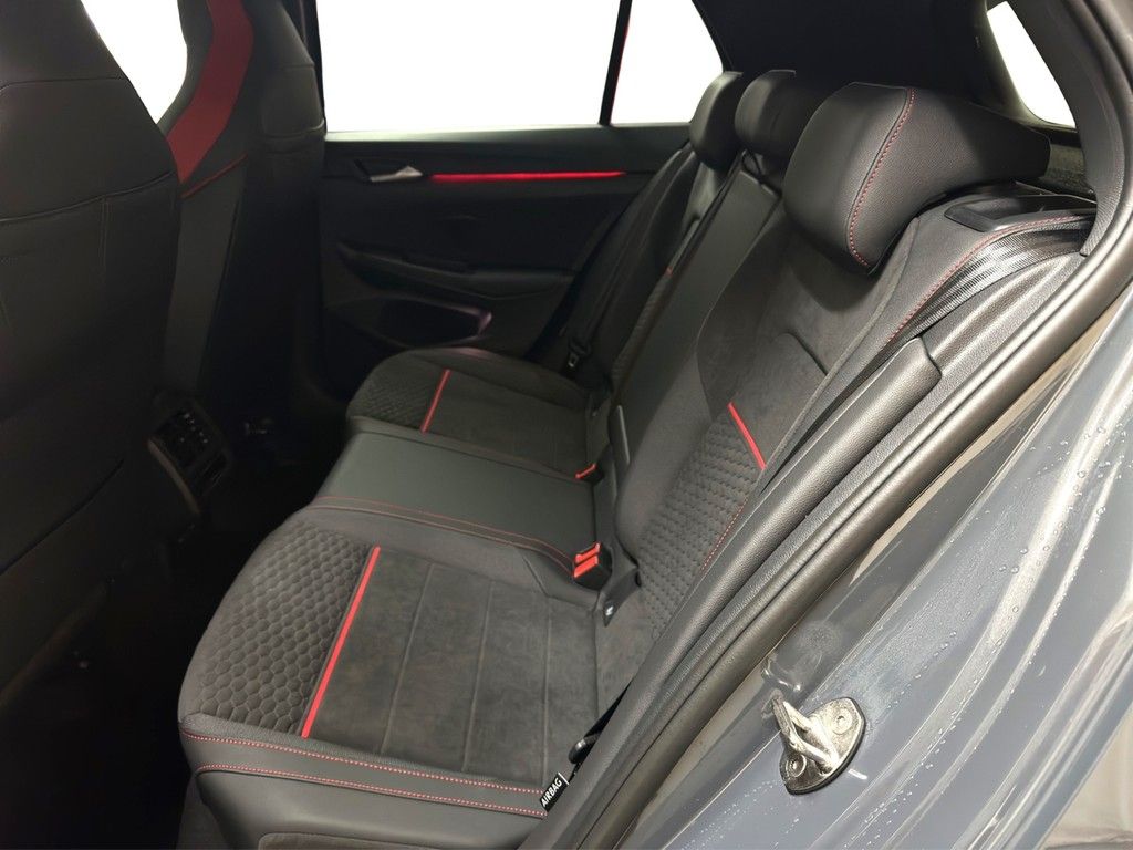 Volkswagen Golf VIII 2.0 TSI DSG GTI Clubsport DCC PANO*IQ. foto 17